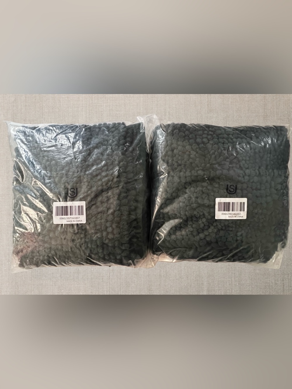 Set of 2 Subrtex Plush Non-Slip Bath Rugs - Deep Green Chenille Mats